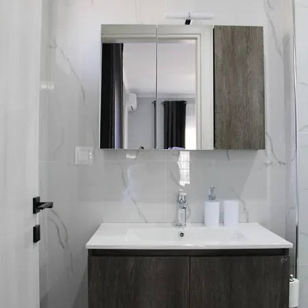 Apartment Comfy Center *