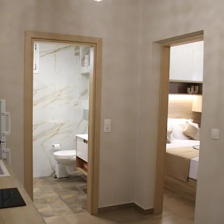 Comfy Center Nikiti (Sithonia)