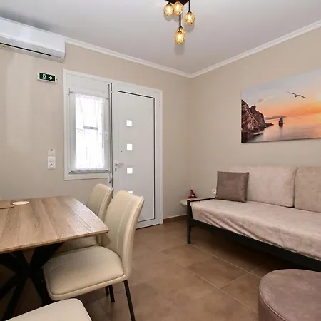 Comfy Center Apartment *