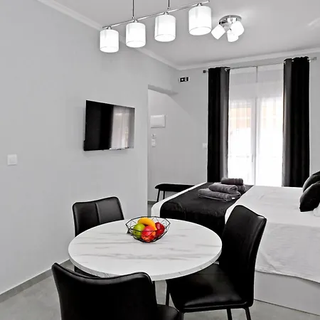 Comfy Center Apartment *