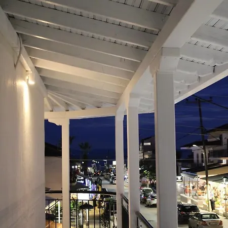 아파트 Comfy Center 니키티