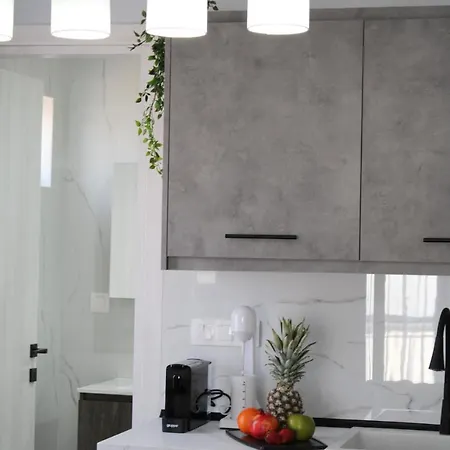 Comfy Center * 니키티