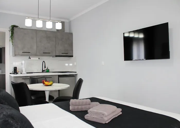 Comfy Center Nikiti (Sithonia)