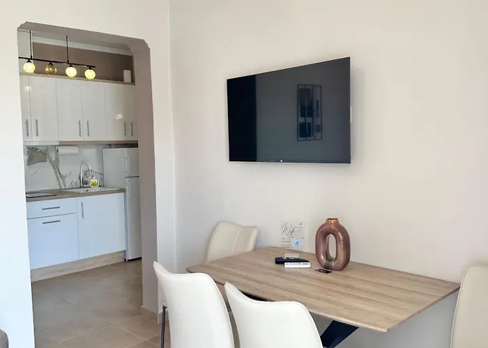 Comfy Center Apartamento Nikiti (Sithonia)